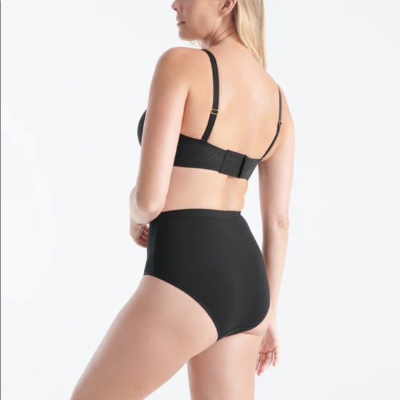 WingWoman Contour Bra, Black, Sz 8Fits 40D, 42D, 40DD, 42DD, 40E - Picture 2 of 6